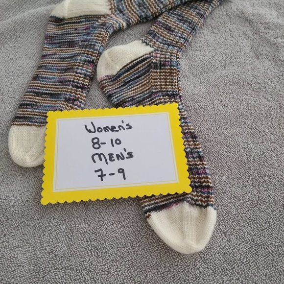 Hand knitted Socks Women 8-10 Men 7-9 - Picture 7 of 16